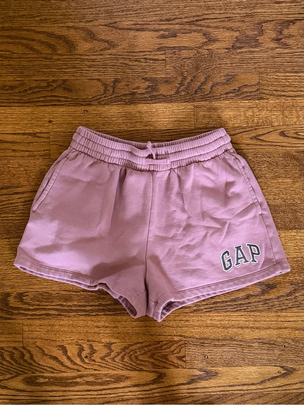 GAP high waist comfy shorts size medium